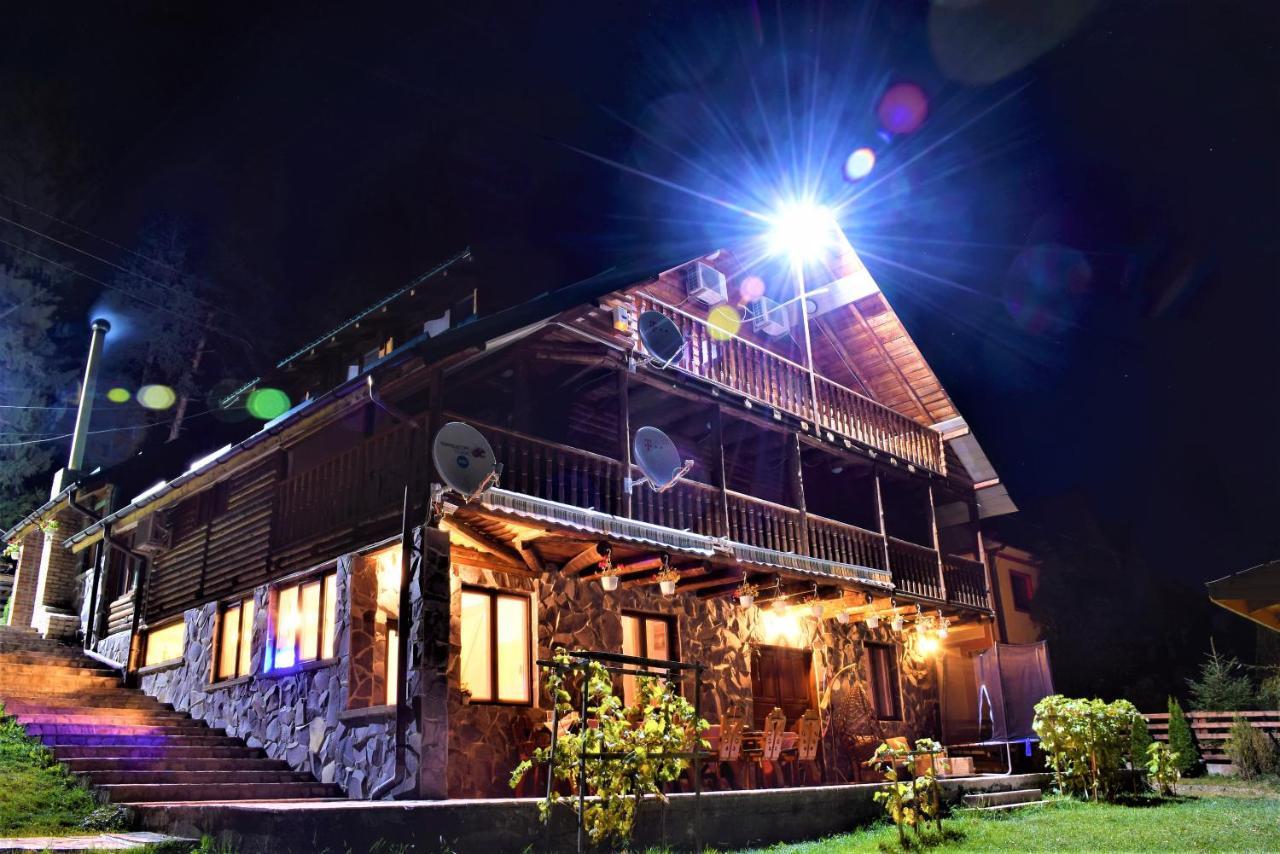 Cabana Soveja Luaran gambar